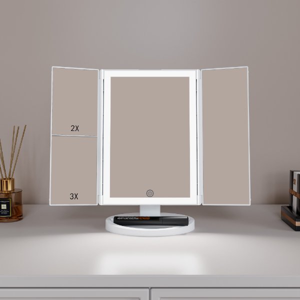 SM241A Led Trifold Vanity Mirror